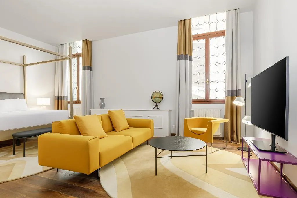 APARTMENT STANDARD Room, Palazzo Dei Fiori By Room Mate, Venice