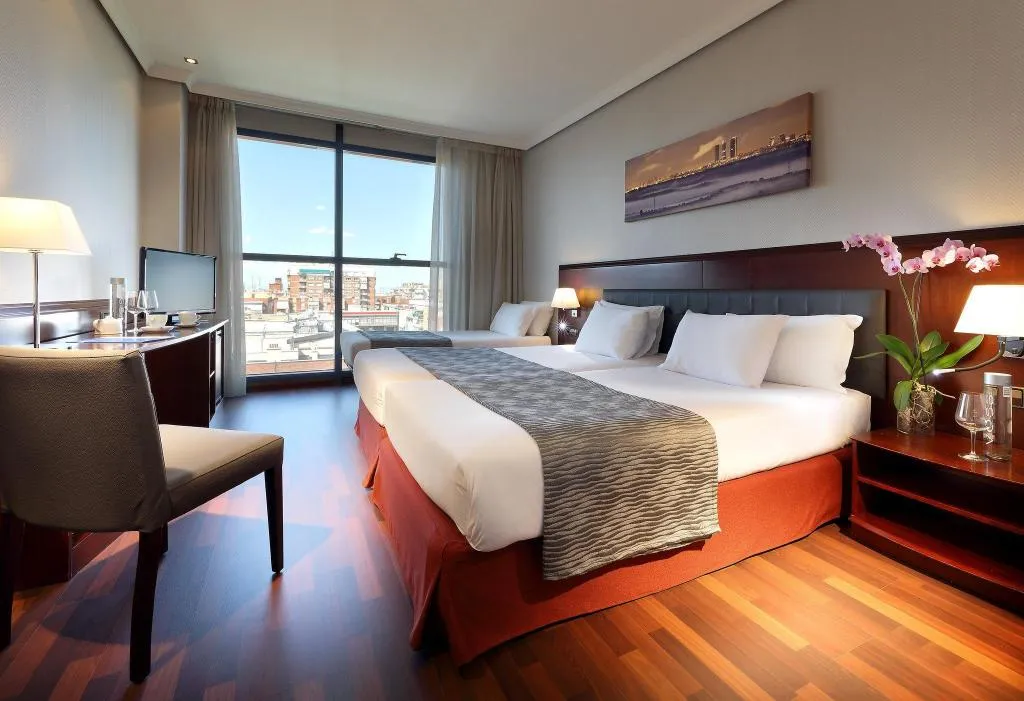 Room, Crisol Via Castellana, Madrid