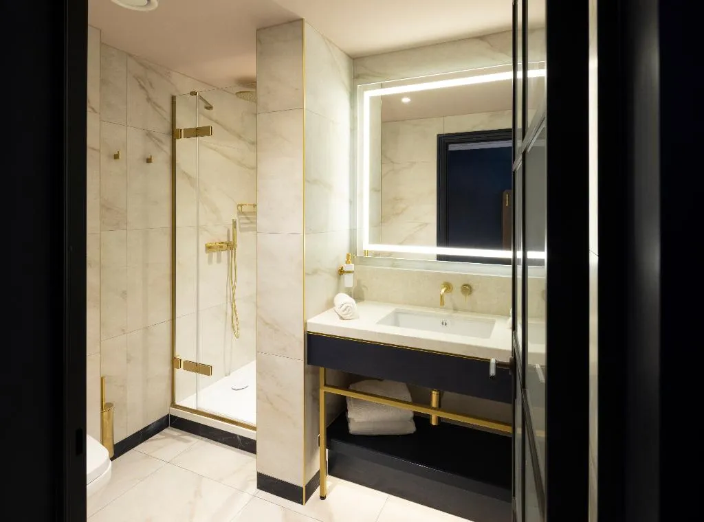 DOUBLE DELUXE Room, The Mercantile Hotel, Dublin