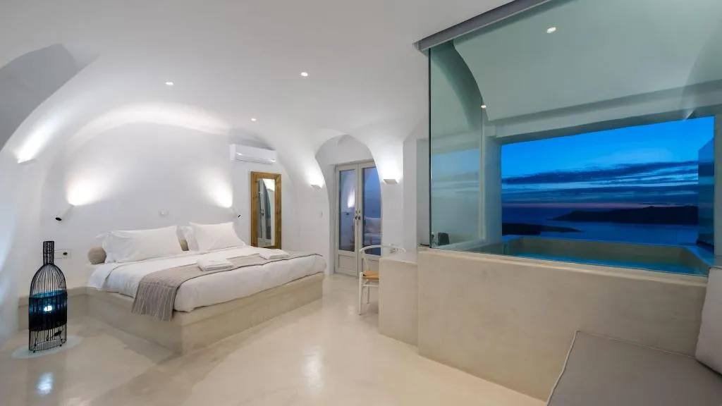 Room, Iriana Suites, Santorini