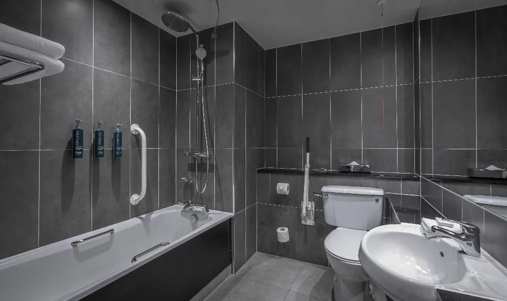 DOUBLE Accessible Room, Hilton Dublin Charlemont, Dublin