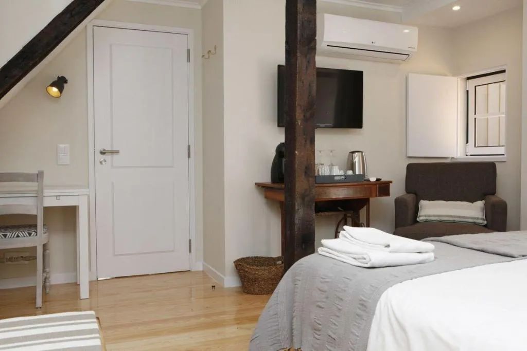 Room, Flores Guest House, Lisbon