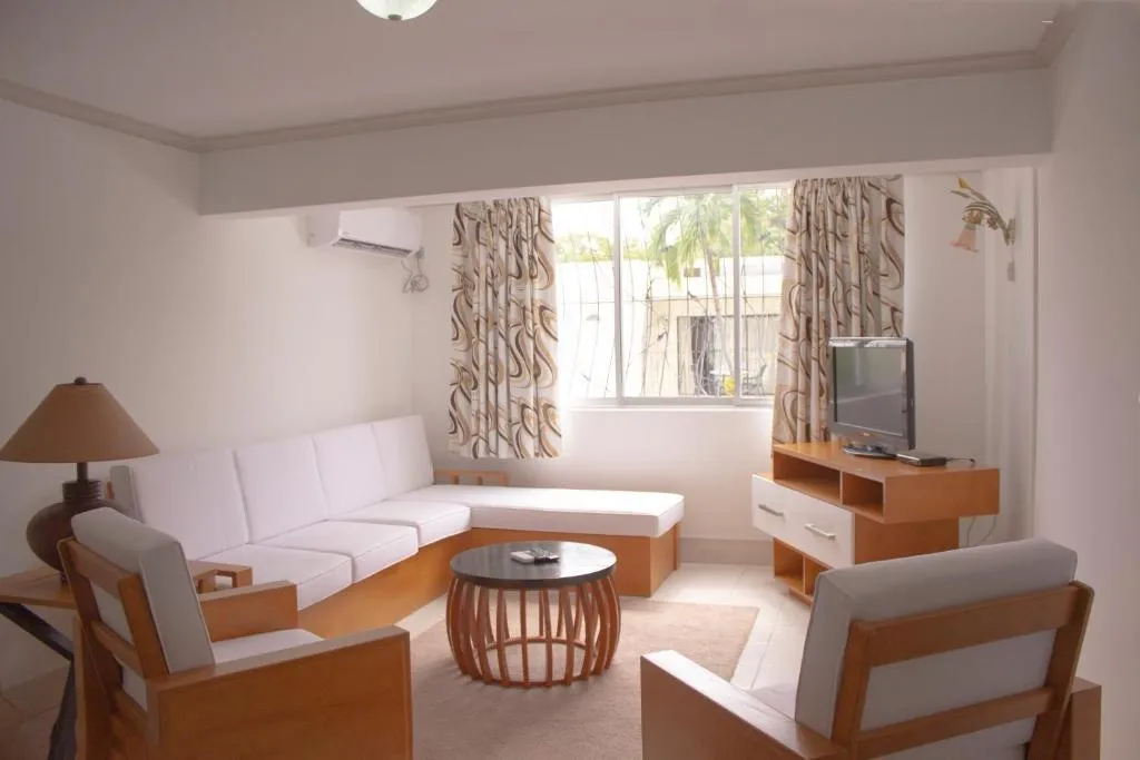 APARTMENT ONE BEDROOM Room, Pirate's Inn Hotel, Barbados