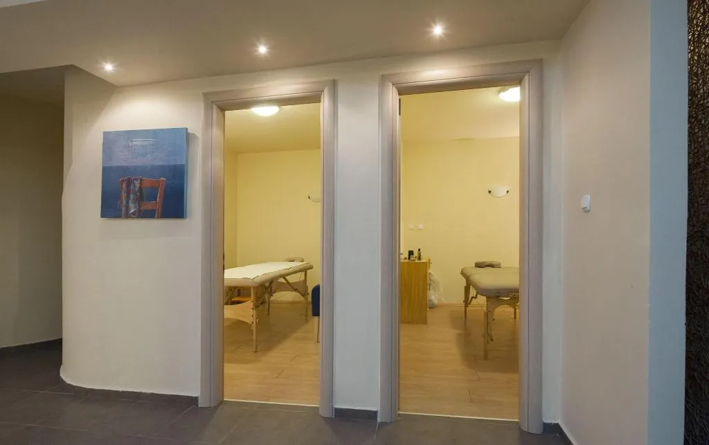 Sports and Entertainment, Alonissos Beach Bungalows & Suites Hotel, Skiathos