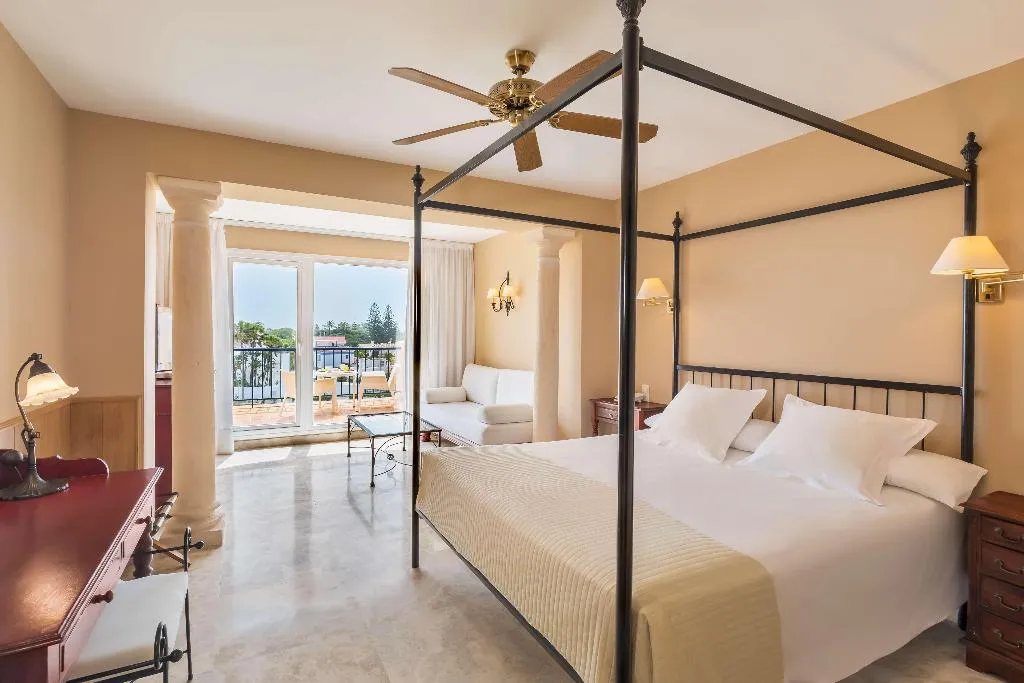 Double or Twin SUPERIOR SEA VIEW Room, Hotel Guadalmina, Costa Del Sol