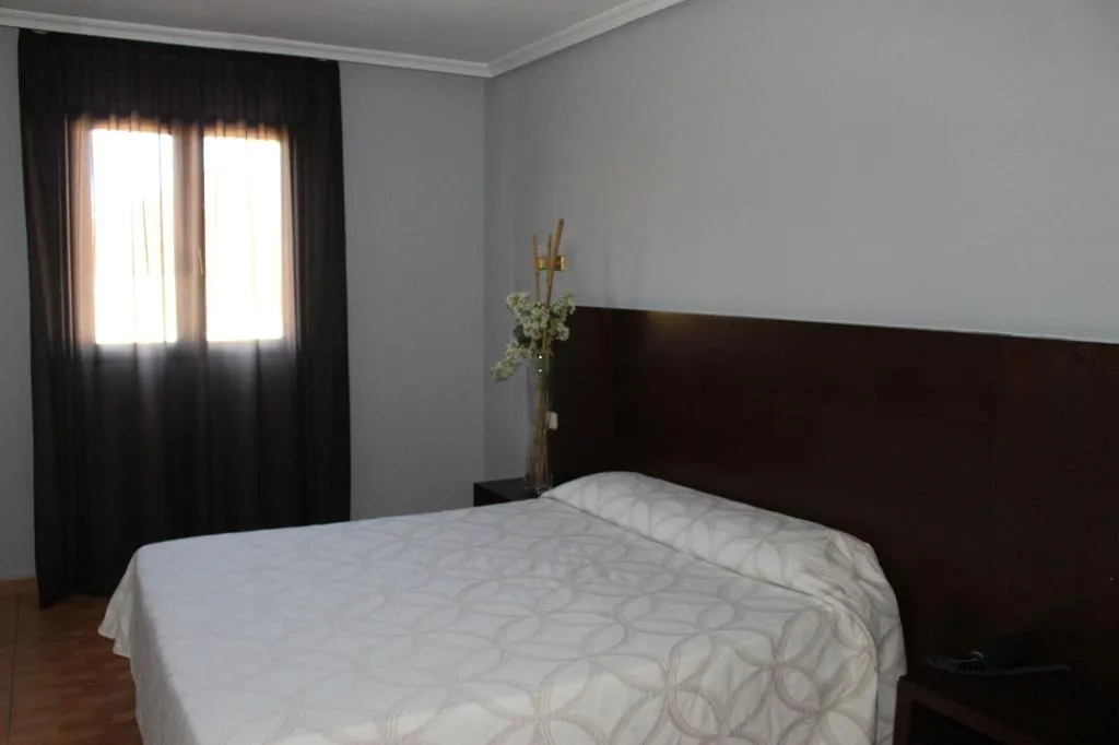 Room, Apartahotel Villa De Parla, Madrid