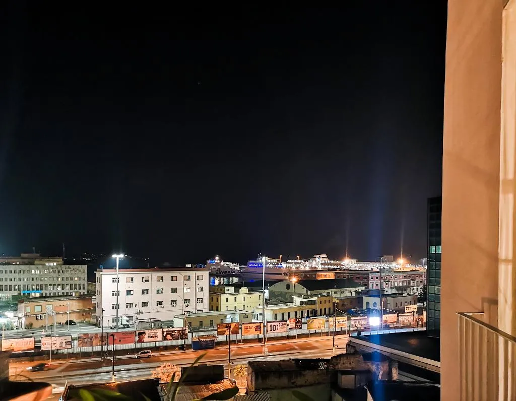SUITE DELUXE TWO DOUBLE BEDS Room, BandB Civico 13, Naples
