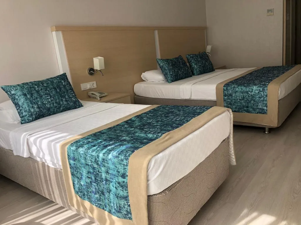 DOUBLE GARDEN VIEW Room, Pirates Park Resort, Antalya