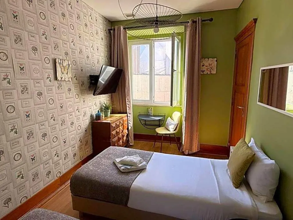 Room, Sunset Destination Hostel, Lisbon