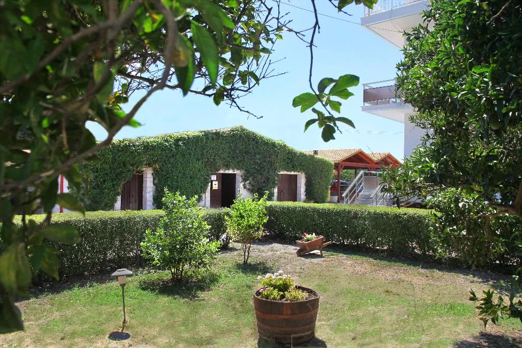 General view, Pettas Apartments, Zante