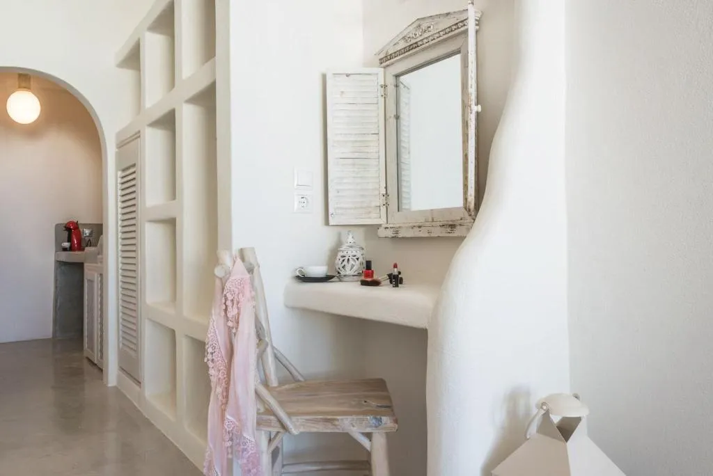 Room, Black Diamond Suites - Adults Only, Santorini
