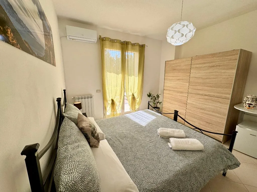 DOUBLE WITH BALCONY Room, B&B New Naxos Village, Catania