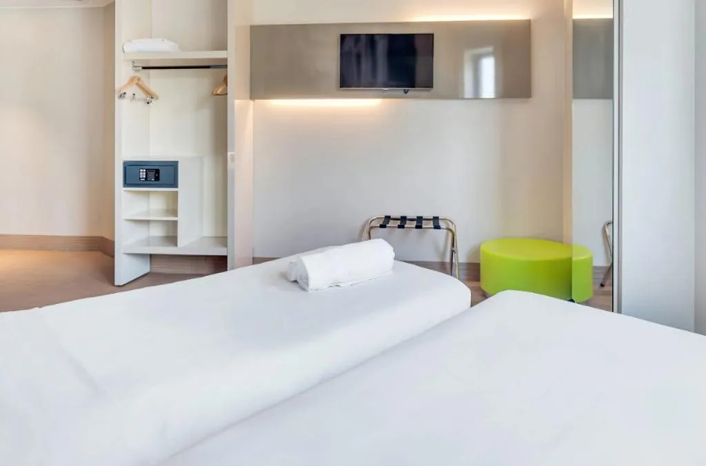 TWIN STANDARD Room, B&B Hotel Milano San Siro, Milan