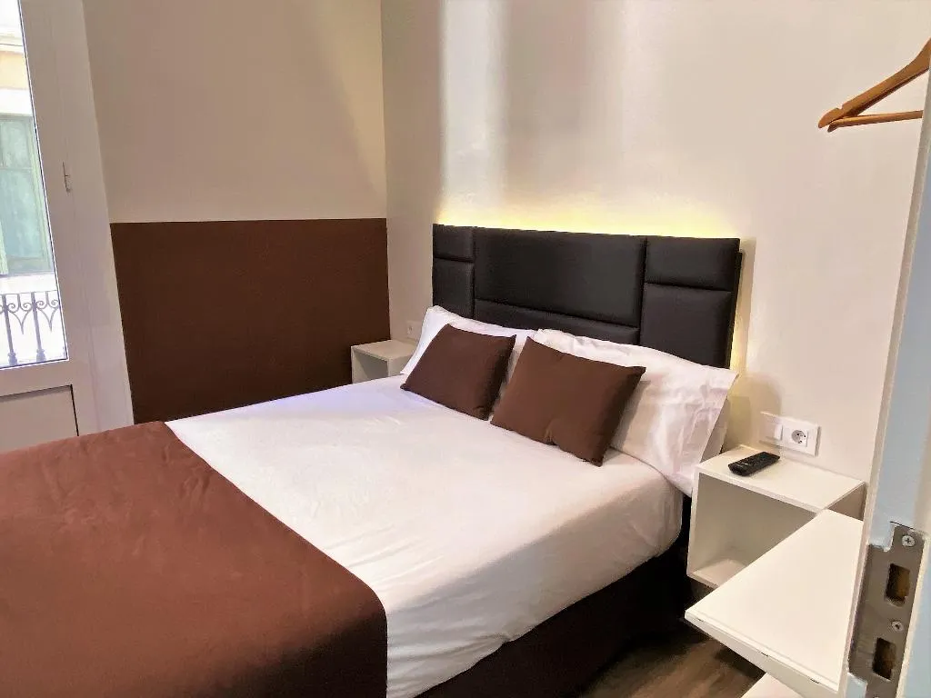 DOUBLE CAPACITY 1 Room, BCN Urbaness  Hotels Bonavista, Barcelona