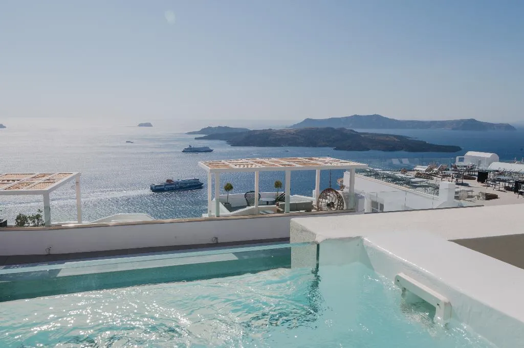 TRIPLE DELUXE SEA VIEW WITH BALCONY Room, Apeiron Blue Santorini - Apeiron Hotels, Santorini