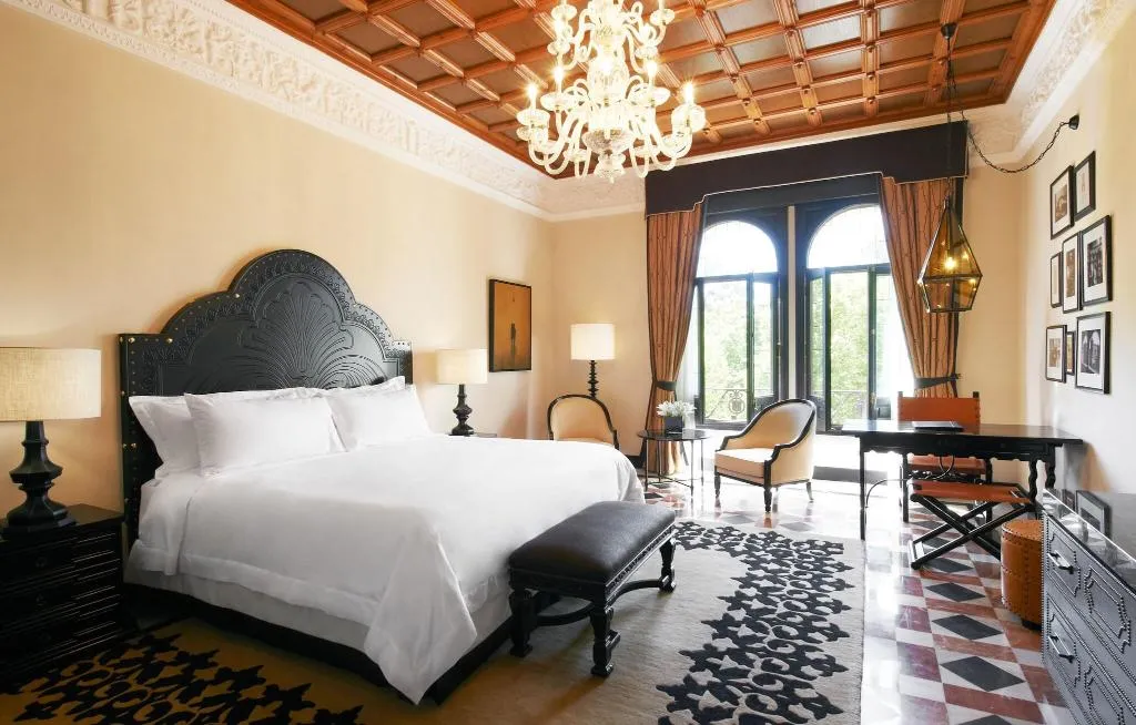 Room, Alfonso XIII, Seville