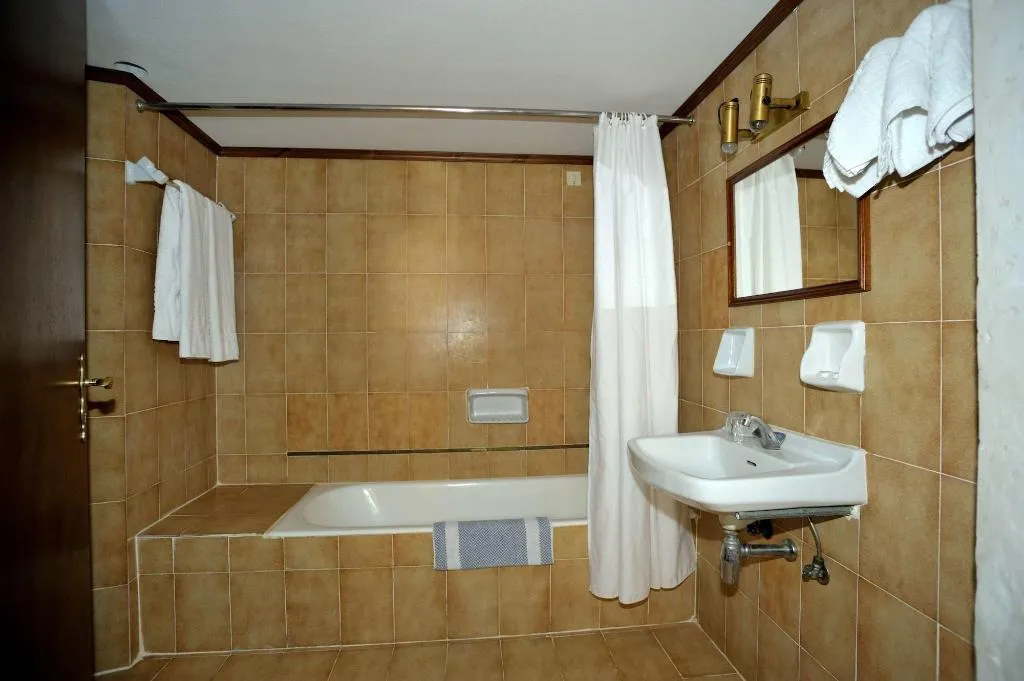 Room, Byzantine Hotel, Crete