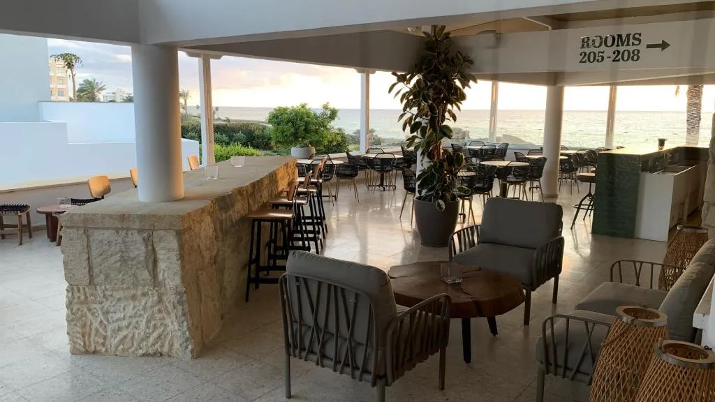 Terrace, Vrachia Beach Hotel & Suites - Adults Only, Cyprus