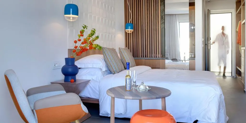 Double or Twin DELUXE LAND VIEW Room, Myconian Korali Relais & Chateaux, Mykonos