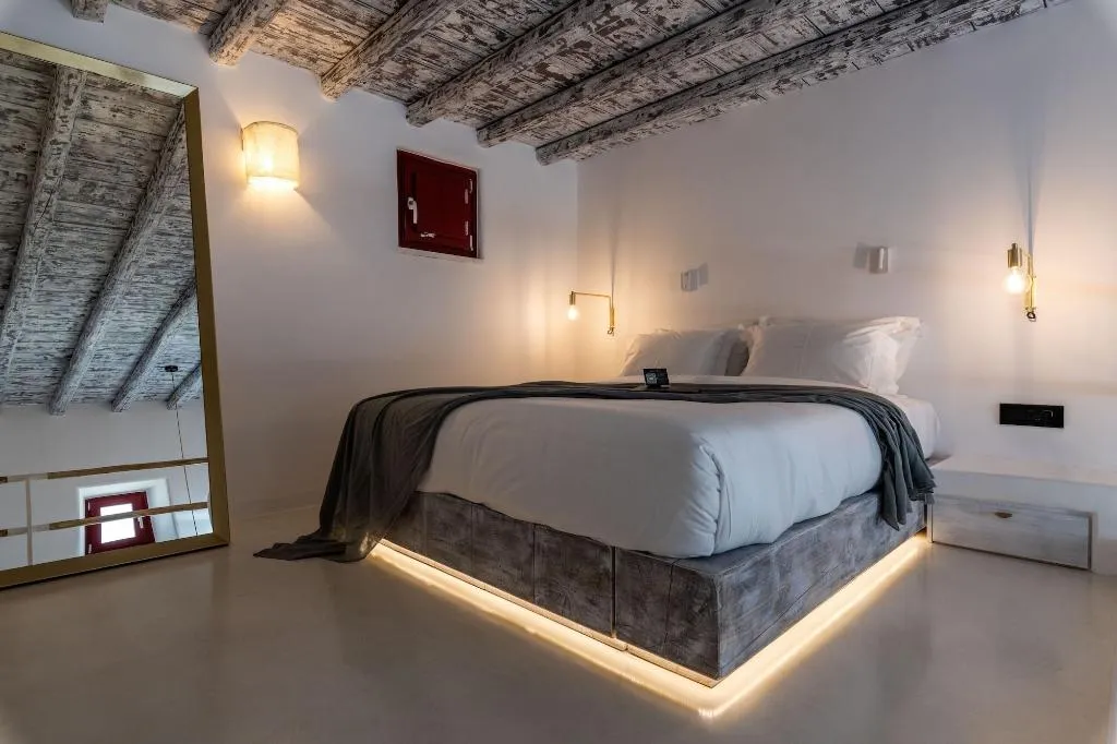 Room, The Townhouse Mykonos, Mykonos