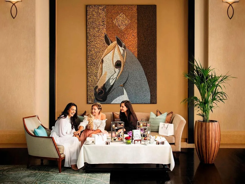 Bar, Fairmont The Palm, Dubai
