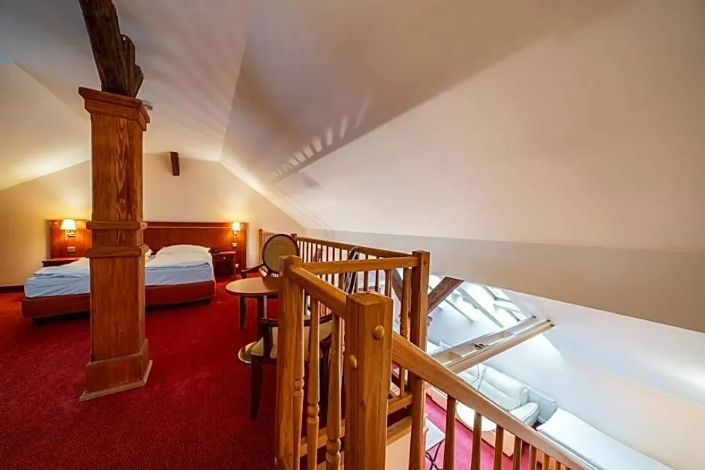 Room, Hotel Raffaello, Prague