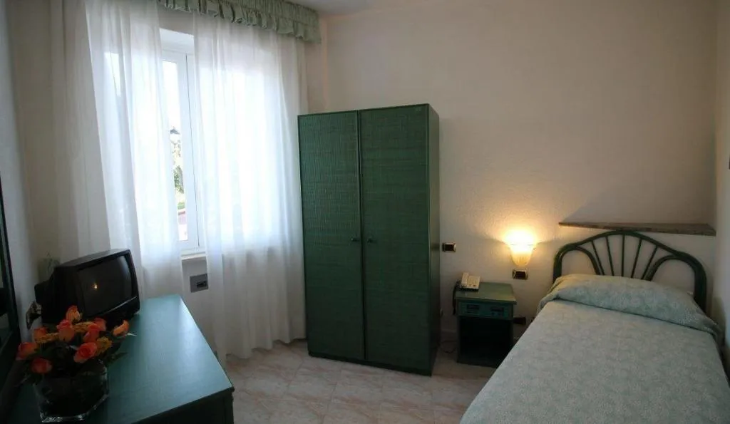 Room, Hotel Terme Park Imperial, Naples