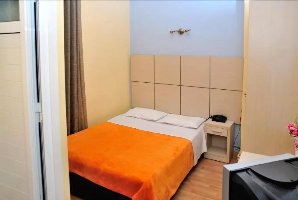 Room, Atlantis, Halkidiki