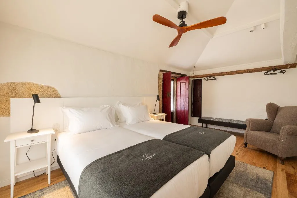 APARTMENT TWO BEDROOMS Room, CasaNova Farmhouse, Porto