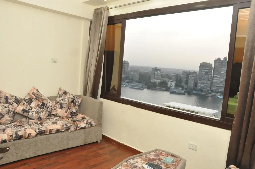 Room, Nile Sky Hotel and Suites, Cairo