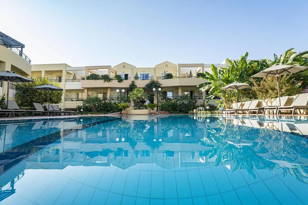 Sports and Entertainment, Helios, Crete