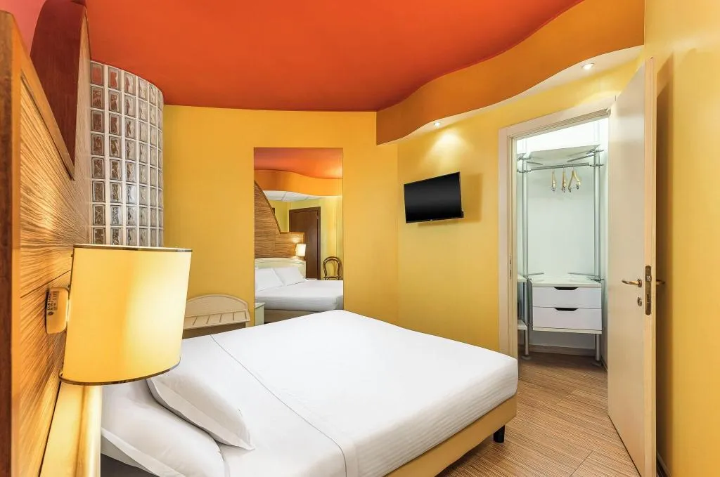 Room, Welcome Hotel, Milan