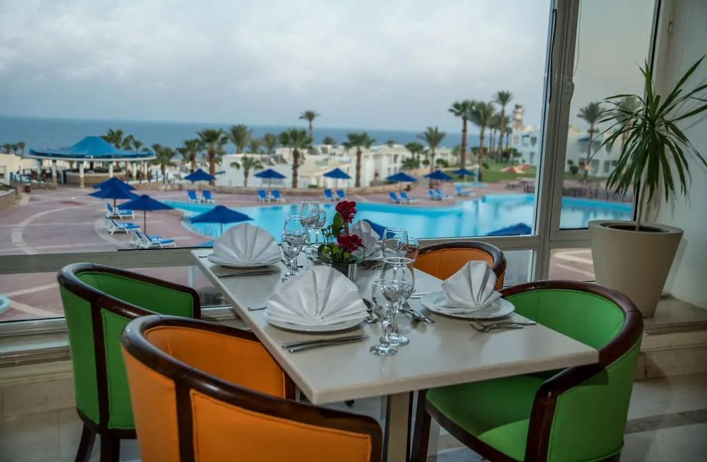 Restaurant, Renaissance Sharm El Sheikh Golden View Beach Rest, Red Sea Riviera