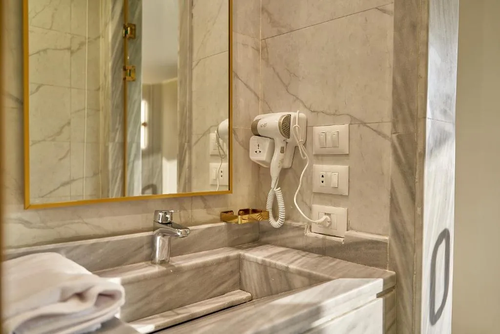 TWIN DELUXE TWO BEDS Room, Pyramids Charm Hotel, Cairo