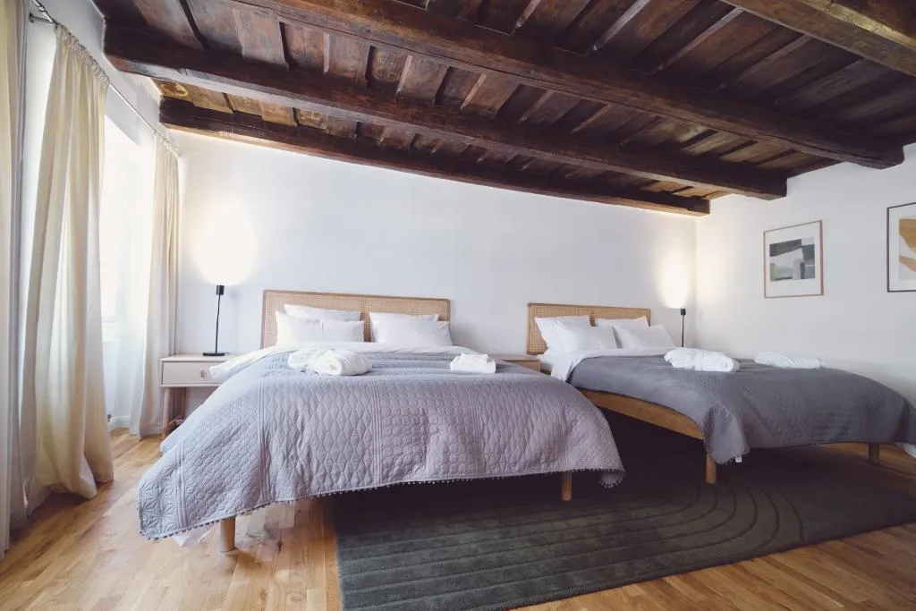 QUADRUPLE DELUXE Room, Domus Balthasar, Prague