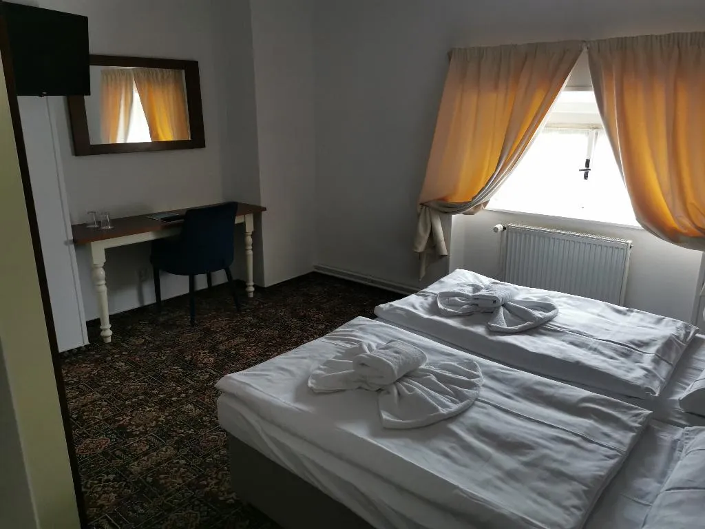 Double or Twin STANDARD Room, City Inn, Prague