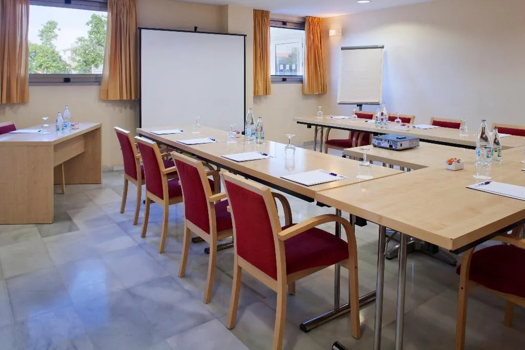 Conferences, Holiday Inn Express Valencia Bonaire, Valencia