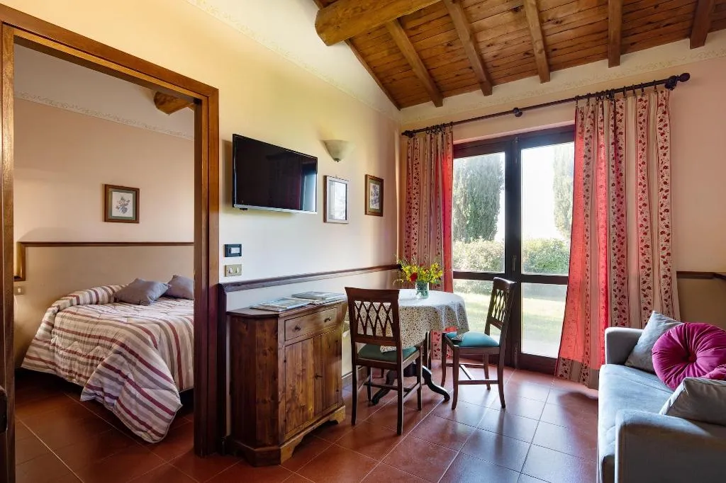 Room, Poggio Degli Olivi, Perugia