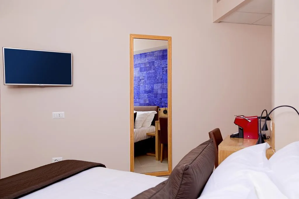 Room, Hotel Airone Napoli, Naples