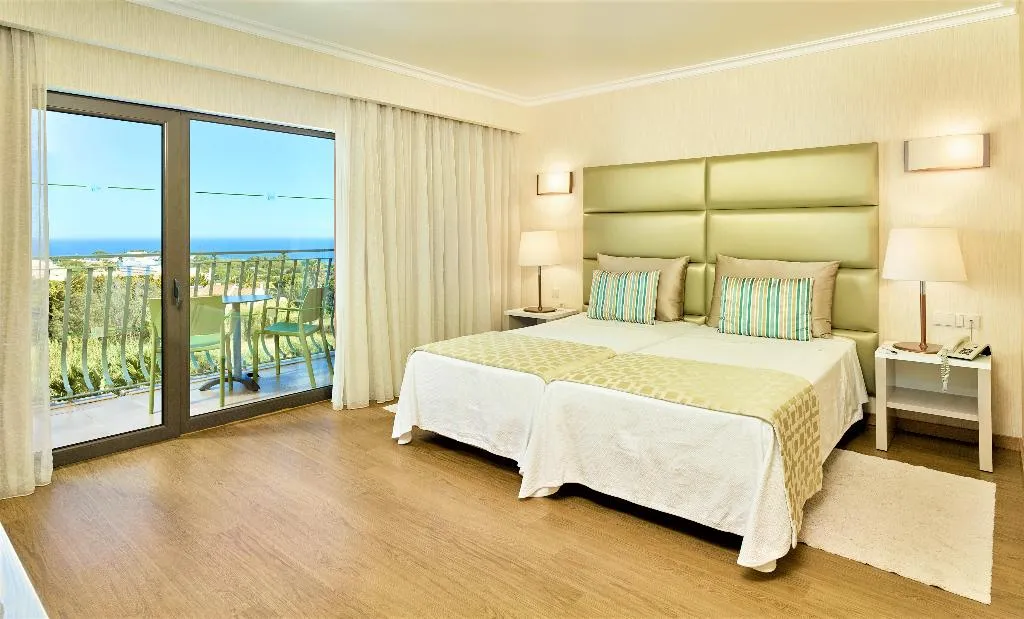 SUITE DELUXE SEA VIEW Room, Hotel Baia Grande, Algarve