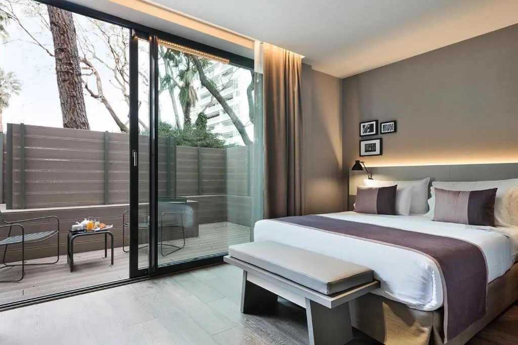 Double or Twin WITH TERRACE Room, Upper Diagonal, Barcelona
