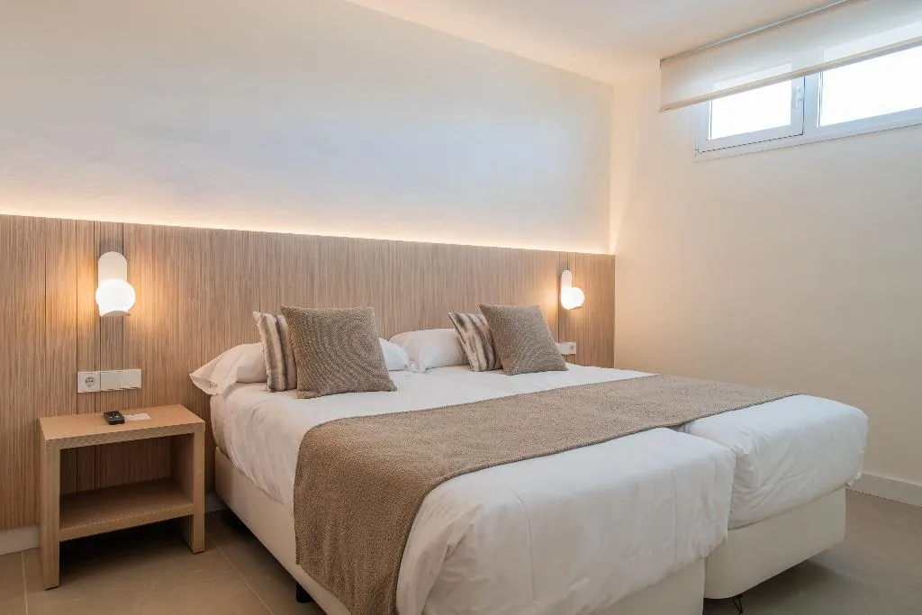 APARTMENT STANDARD Room, Apartamentos Sol de Alcudia, Majorca