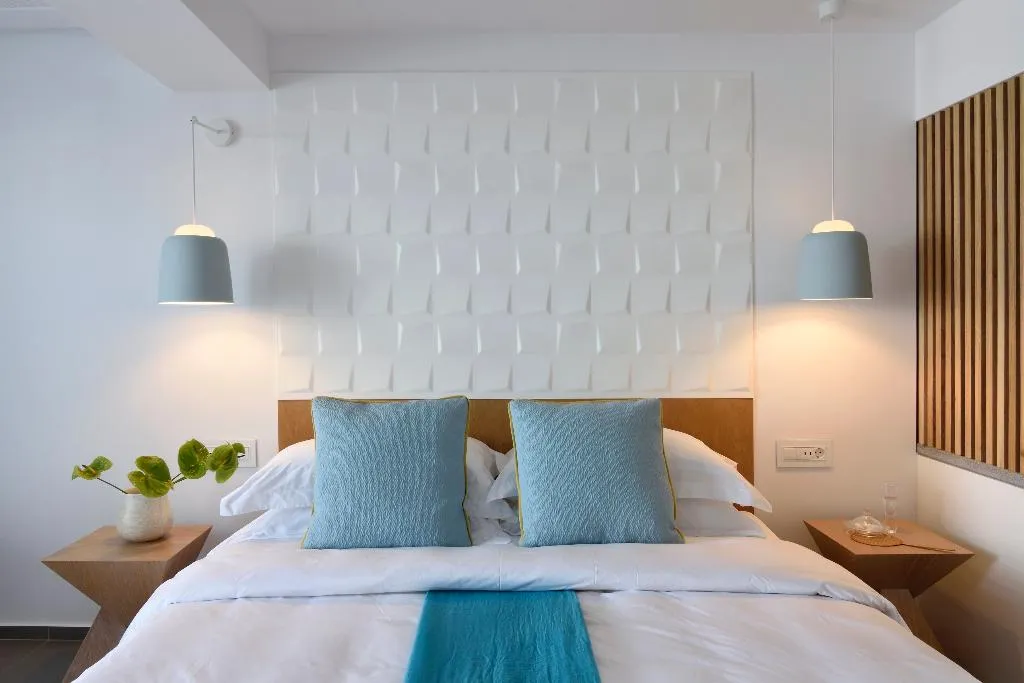 Double or Twin PREMIUM SEA VIEW Room, Myconian Korali Relais & Chateaux, Mykonos