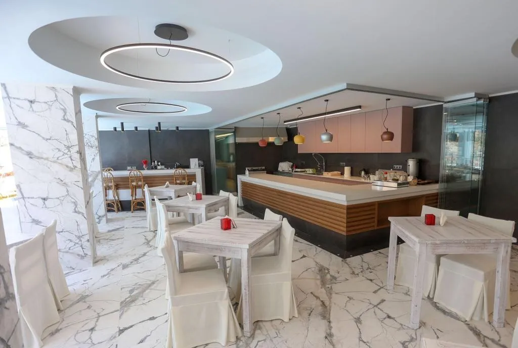 Restaurant, Petra, Crete