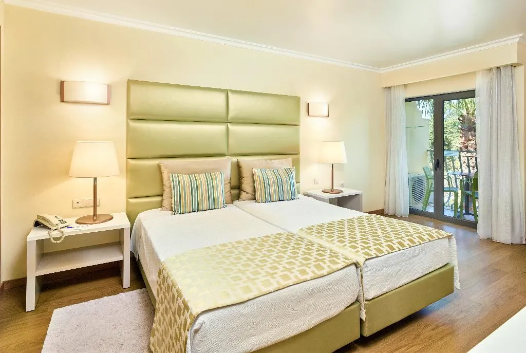 SINGLE DELUXE LAND VIEW Room, Hotel Baia Grande, Algarve