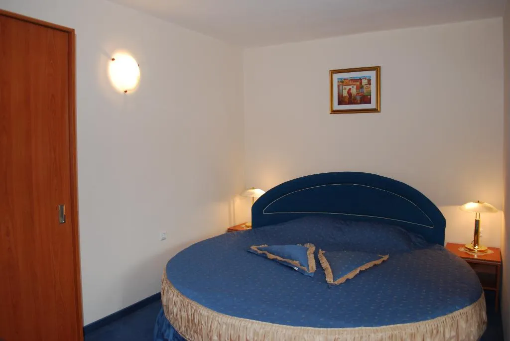 JUNIOR SUITE STANDARD Room, Italia, Bourgas