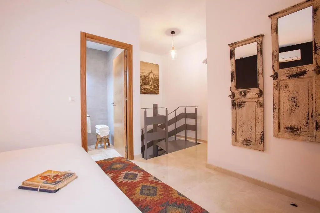Room, Come to Sevilla - Casa de Mariana, Seville