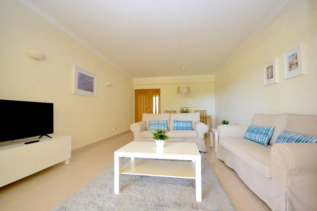 APARTMENT CAPACITY 5 Room, Millennium Plaza, Algarve