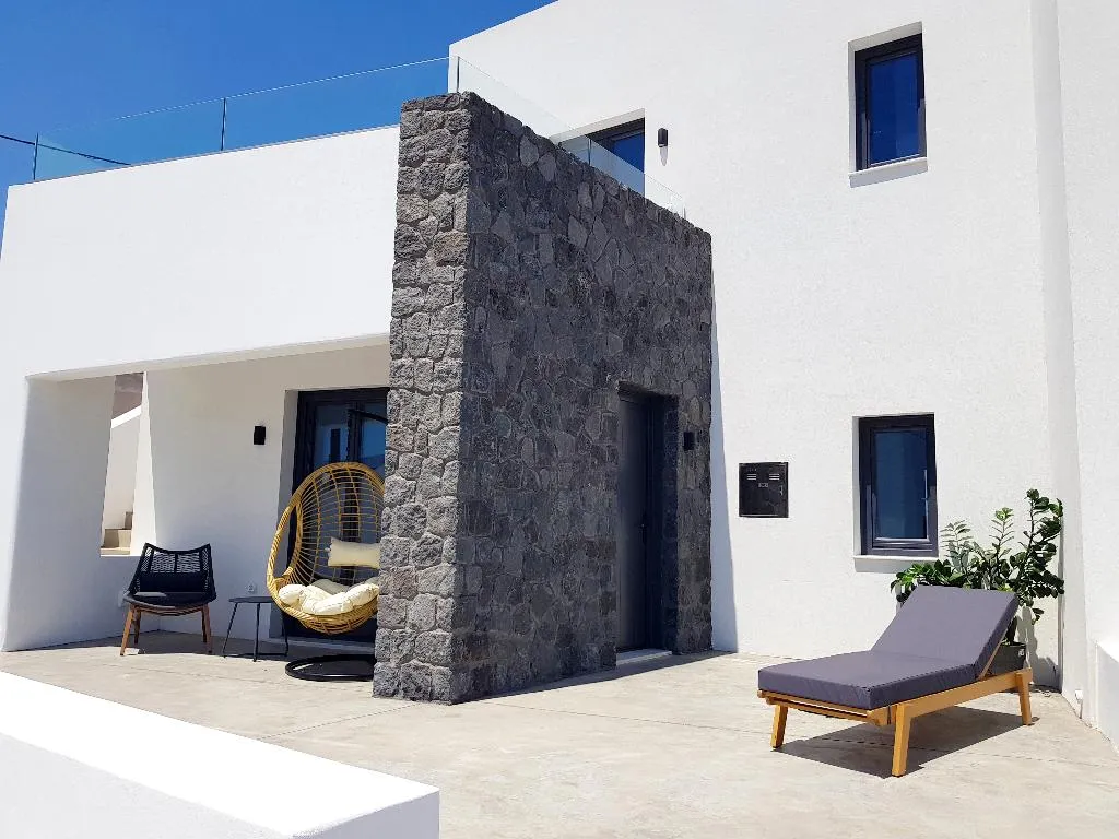 APARTMENT SEA VIEW Room, MyLithos Suites, Santorini