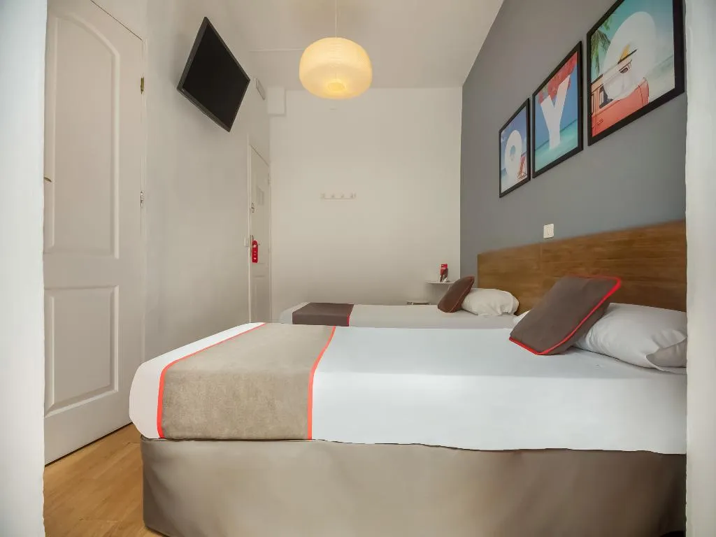 TWIN STANDARD Room, OYO Bora Bora The Hotel, Gran Canaria